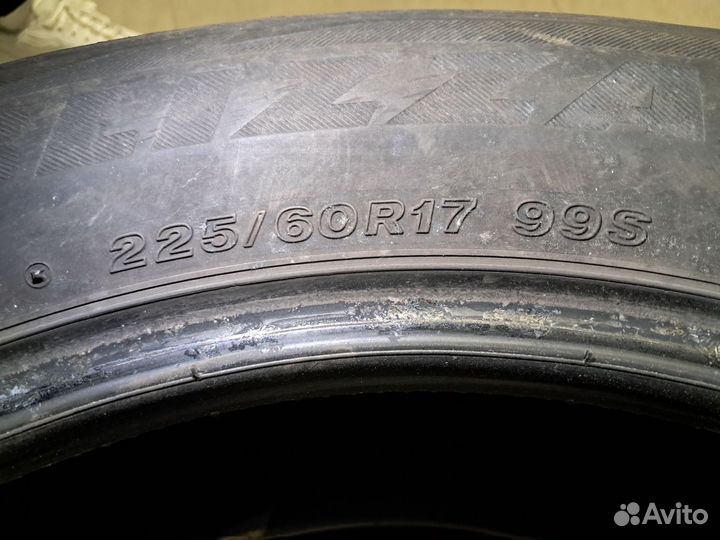 Bridgestone Blizzak 6 225/60 R17 99S