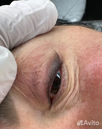 Перманентный макияж татуаж бровей