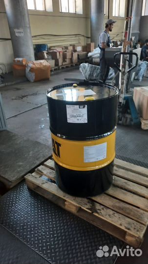 Моторное масло Cat 10w30