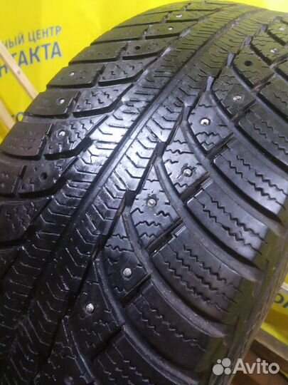 Gislaved Nord Frost 5 235/65 R17
