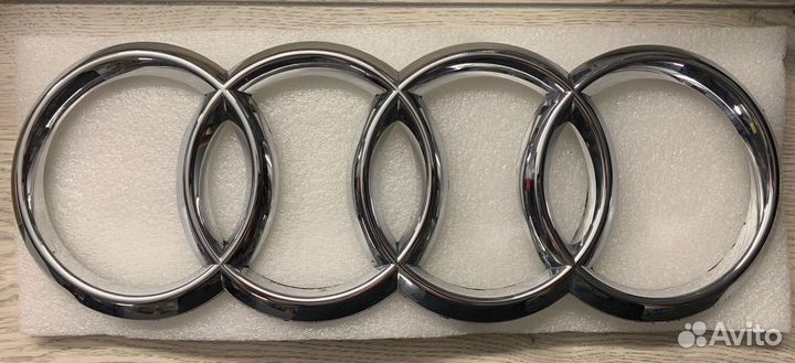 Эмблема шильдик audi q7 оригинал