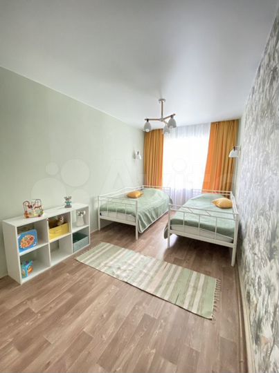 2-к. квартира, 60 м², 1/3 эт.