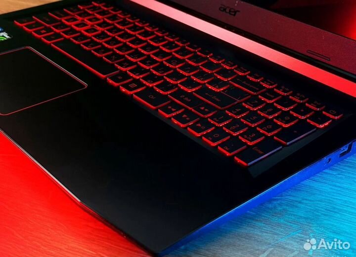 Мощный ноутбук для игр Acer / GTX / SSD