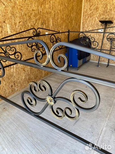 Ограды с элементами холодной ковки