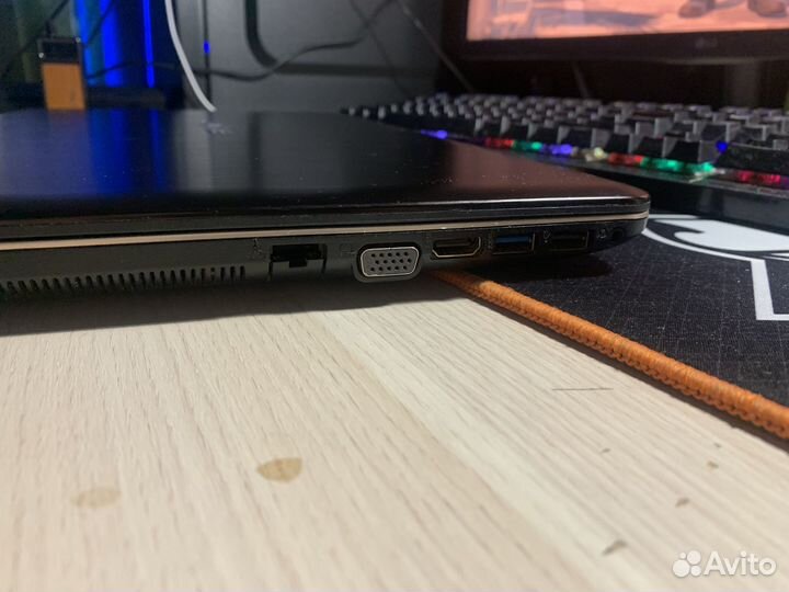 Ноутбук asus X541SA