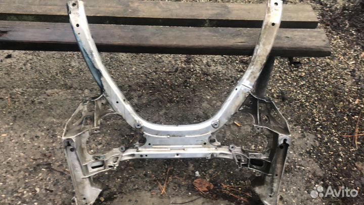 Передний Подрамник BMW E60