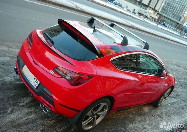 Спойлер DuckTail Opel Astra J GTC