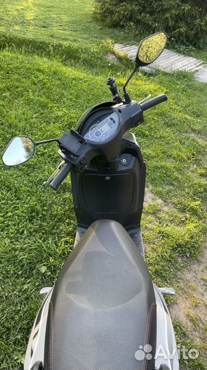 Скутер Sym Symphony 125 sr