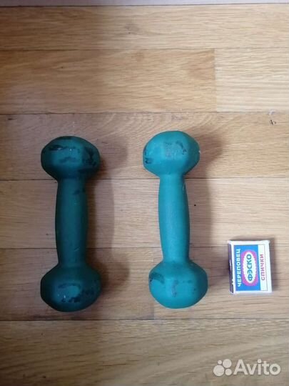 Цена за обе гантели