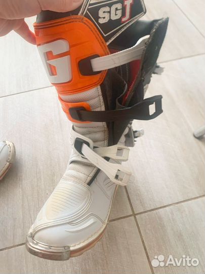 Мотоботы Gaerne SG-J для мотокросса и эндуро