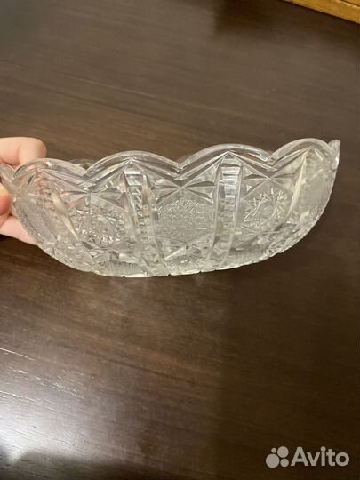 Хрустальная ваза