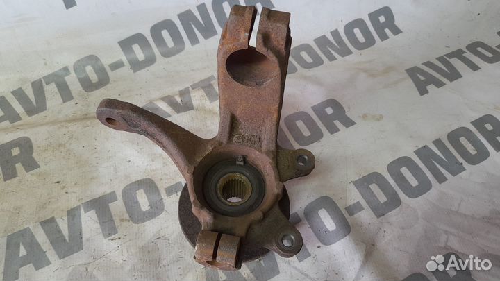 Кулак поворотный Форд Фьюжин