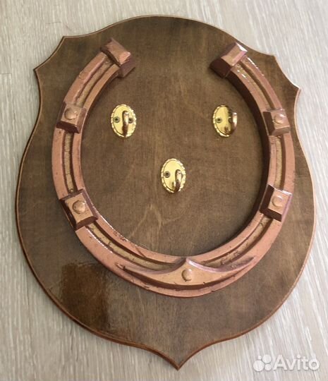 Ключница настенная из дерева