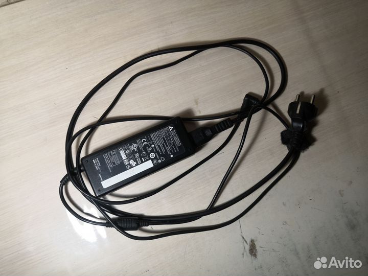 Ноутбук Acer Aspire E1-571G-33124G50Mnks