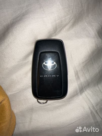 Ключи тойота камри оригинал 2021