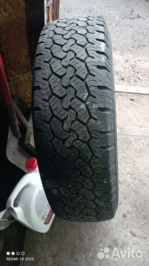 Bridgestone Blizzak LT 245/75 R17