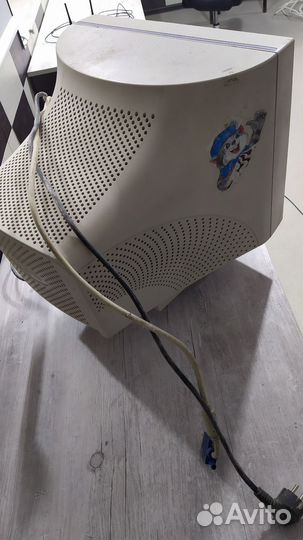 Samsung 17