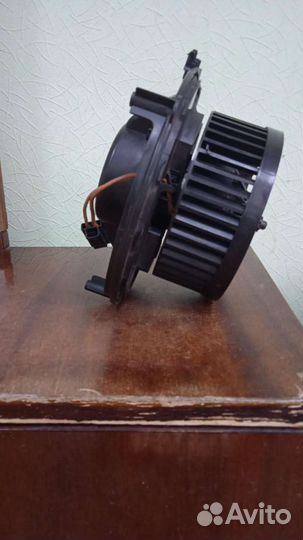 Вентилятор печки отопителя