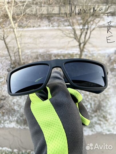 Матовые поляризационные солнцезащитные очки