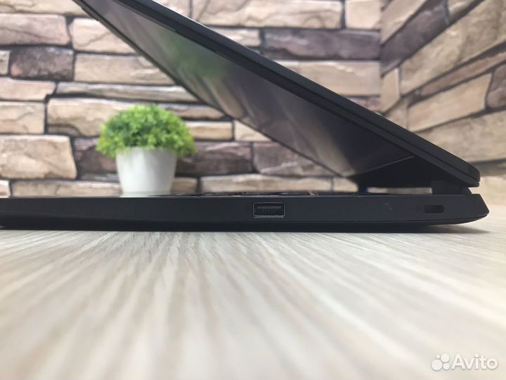 Быстрый ноутбук Acer Ryzen/8gb, год выпуска 2021