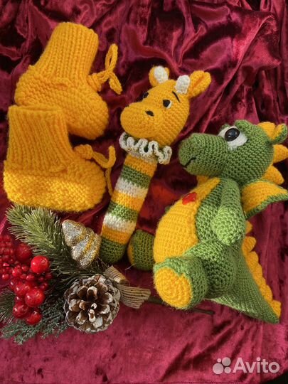 Вязаная игрушка дракон. Набор