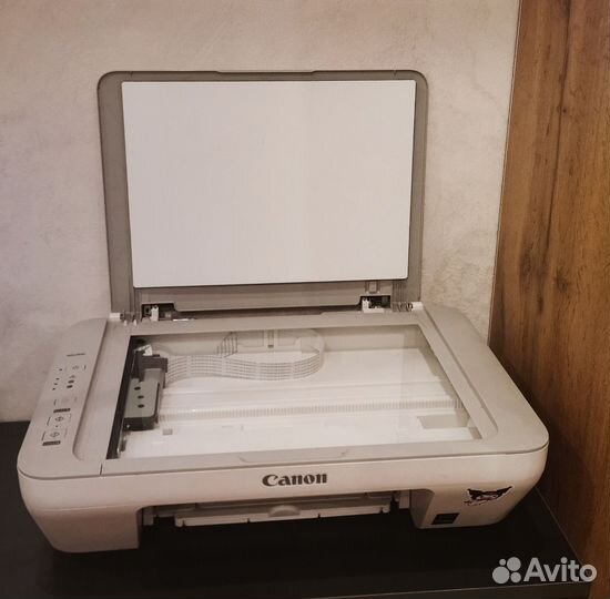 Цветной лазерный принтер мфу