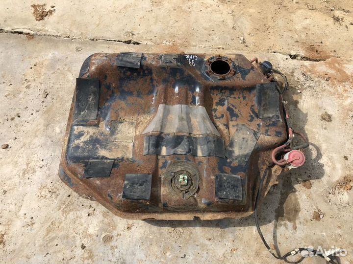 Бак топливный Honda Civic 1988-1991