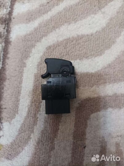 Кнопка стеклоподъемника Hyundai Getz