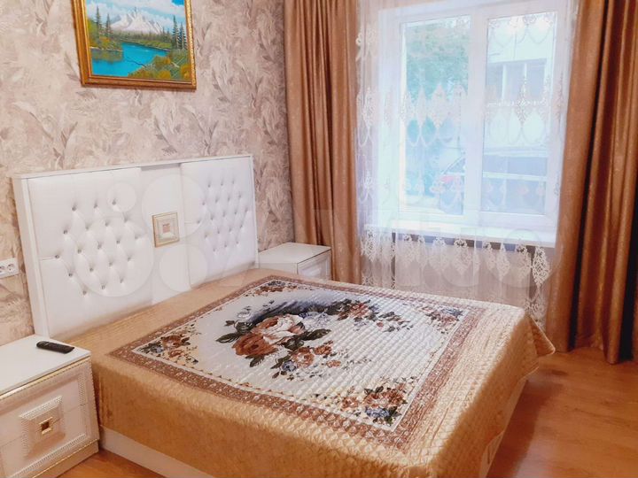 3-к. квартира, 70 м², 1/2 эт.