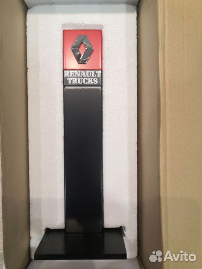 Минипилон Renault Trucks