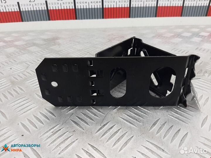 Упор противооткатный Mercedes-Benz C-Класс