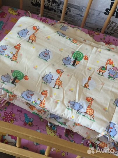 Детская кроватка