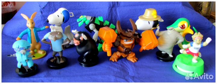 11 игрушек. Цена за все