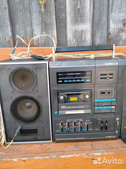 Магнитофон кассетный Комета 225с-3