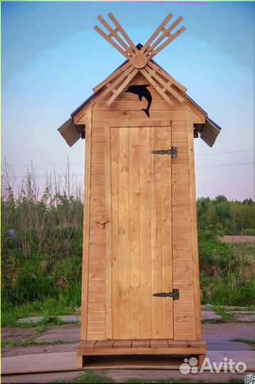 Уличный туалет деревянный SOX559