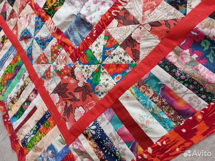 Лоскутное одеяло ручной работы