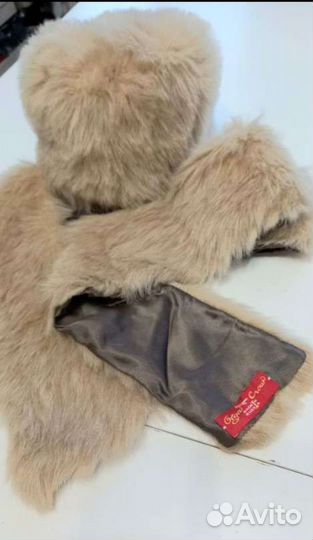 Женская меховая шапка кубанка и шарф