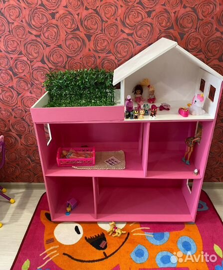 Домик кукольный