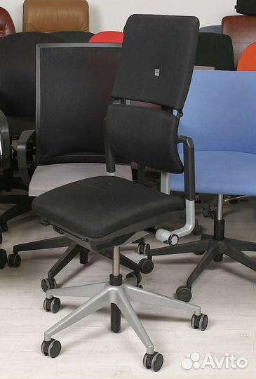 Кресло офисное