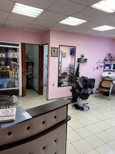 2-к. квартира, 42 м², 1/5 эт.