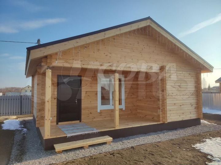 Дом 42 м² на участке 4 сот.