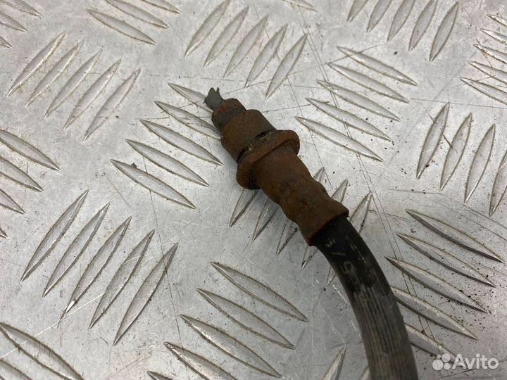 Б/У трубка тормозная (патрубок, шланг) задний