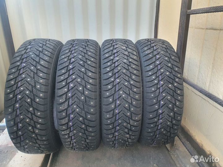 Nokian Tyres Hakkapeliitta 10 EV 275/50 R20 113T