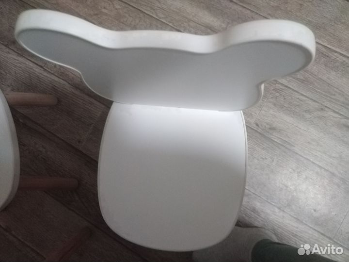 Стол и 2 стула