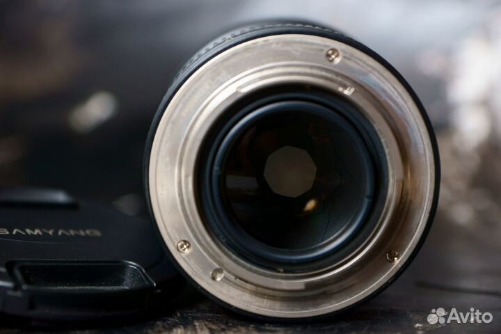 Samyang 85 1.4 для Sony Alpha