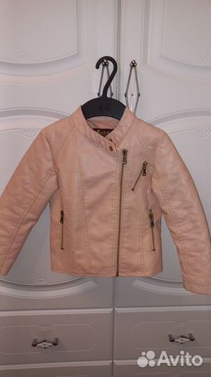 Куртка на девочку