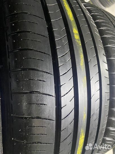 Dunlop Enasave EC300+ 215/60 R17