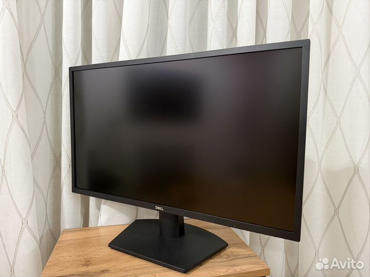 Монитор Dell 27