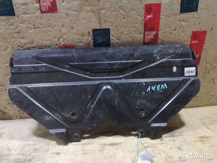 Защита двигателя 51757128503 на Bmw 3-Series E90