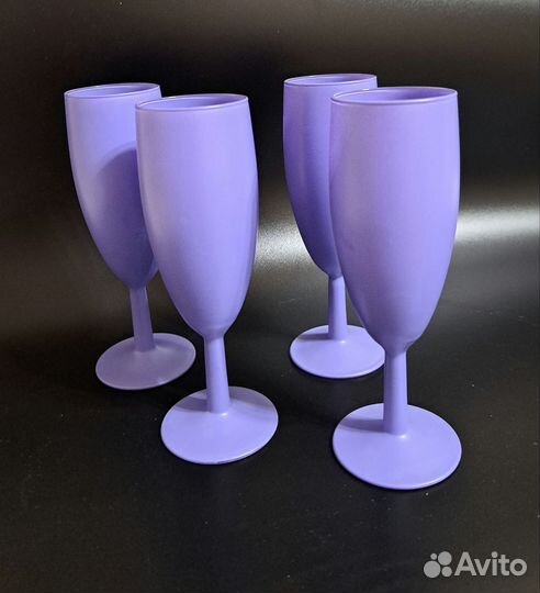 Фиолетовые бокалы фужеры
